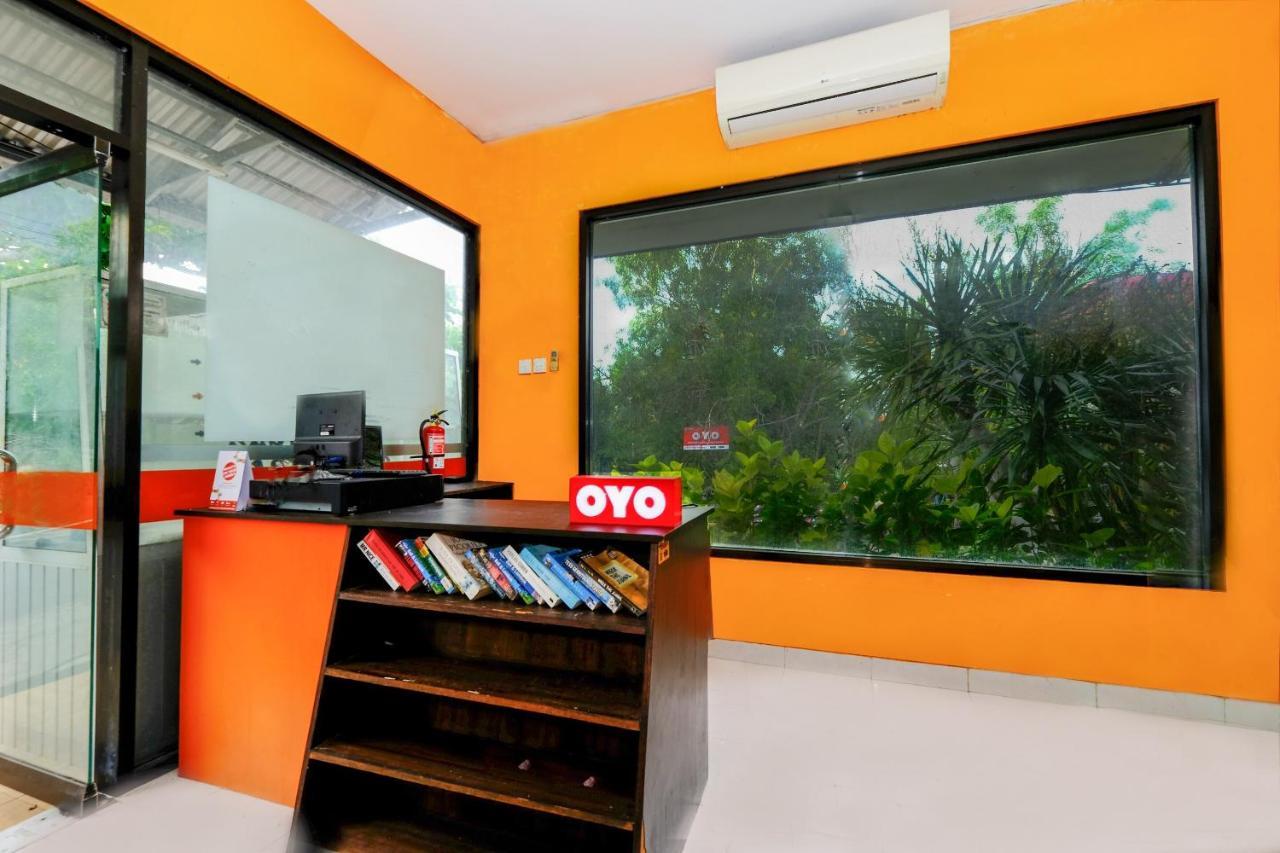 Oyo 2521 Uluwatu Cahya Guest House Exterior photo